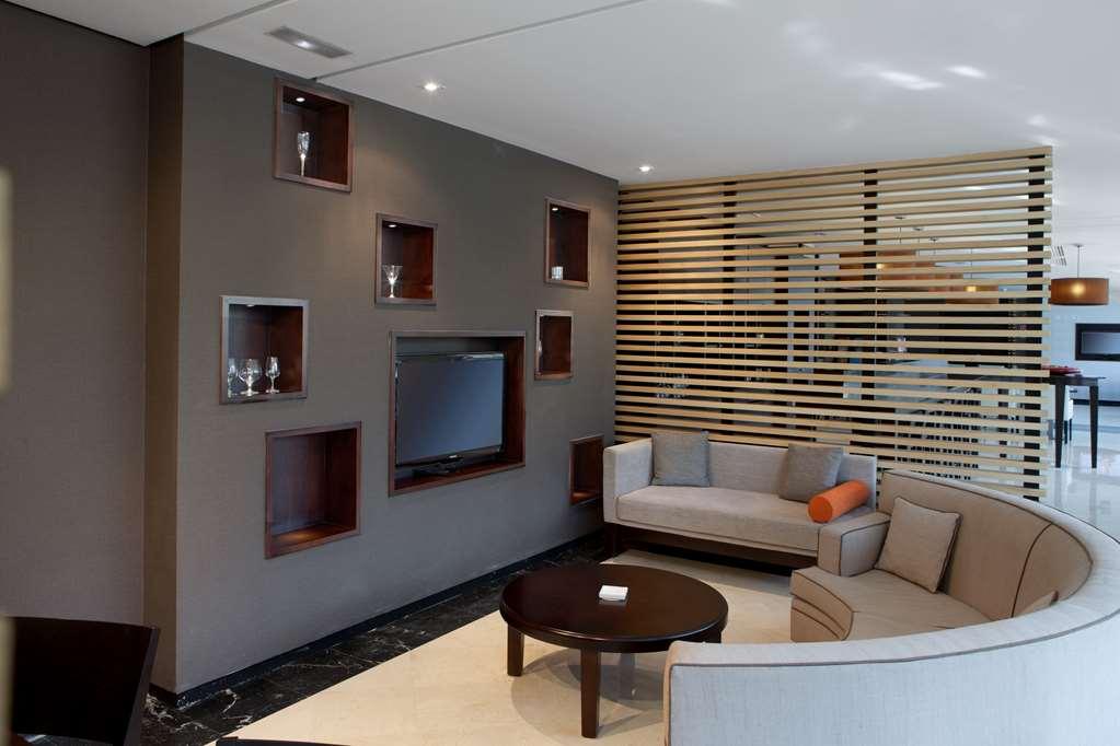 Nh Ribera Del Manzanares Hotel Madri